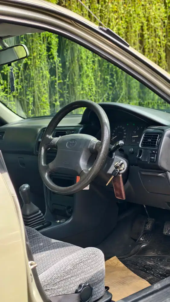 Toyota Corolla 1996 Bensin