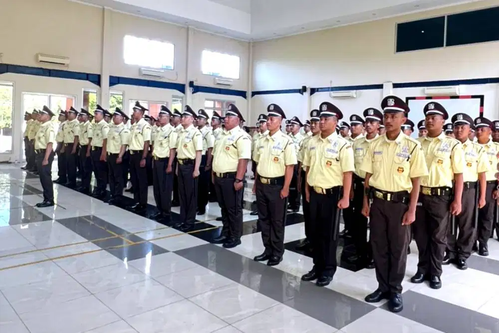 Dibutuhkan security wanita  None pengalamaan