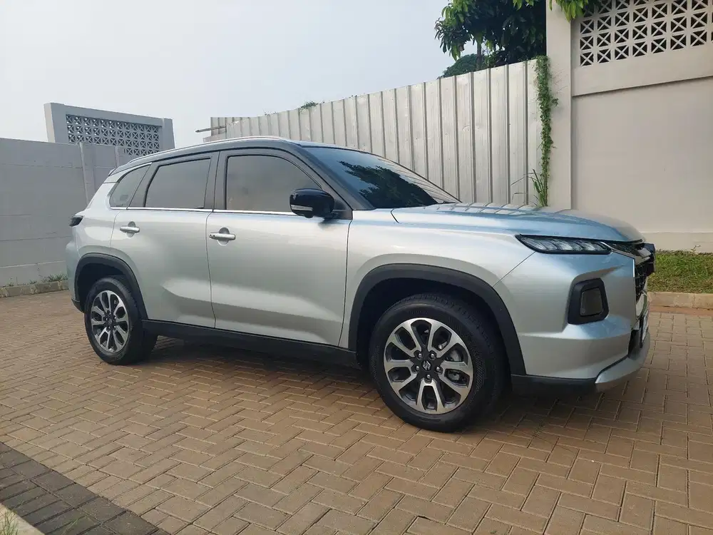 Grand Vitara Hybrid 1.5AT 2023 Two Tone