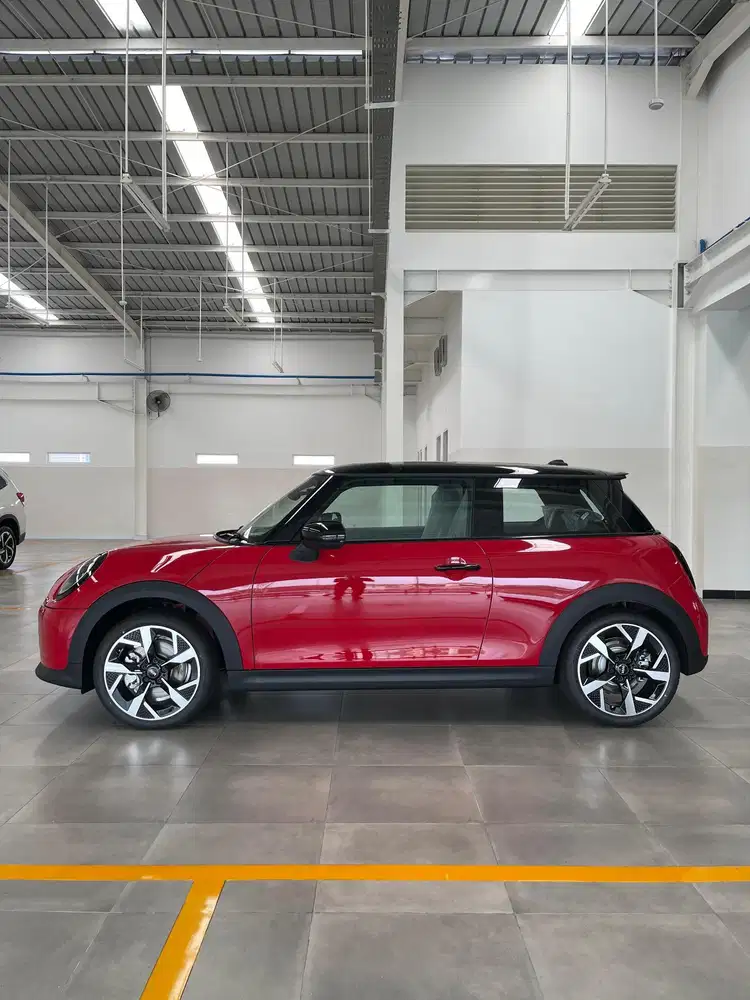 Mini Cooper 2024 Bensin