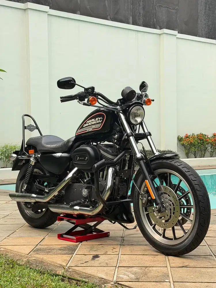 Sportster 883 R 2011 ,roadking,fatboy,roadglide
