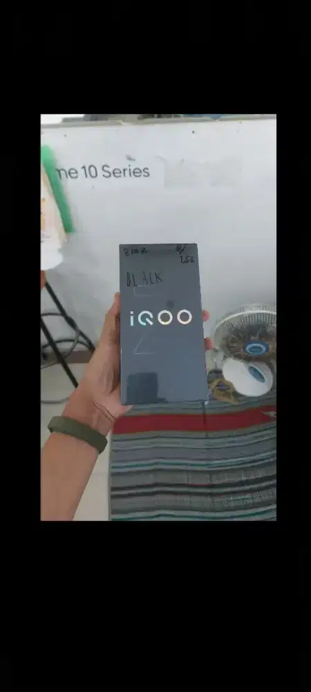 Vivo iqoo Z10R ram 12gb 5G dan8/128gb setara V60 lite 5G termurahh