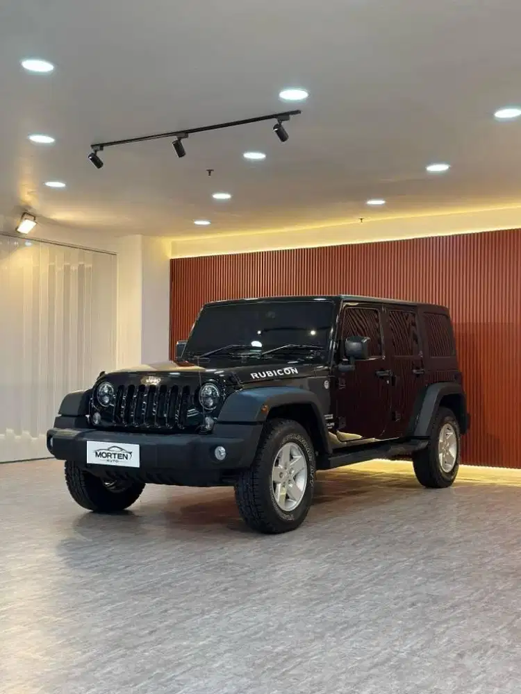 Jeep Wrangler Renegade Sport 3.0 AT Tahun 2015 Km 32 Rb Record