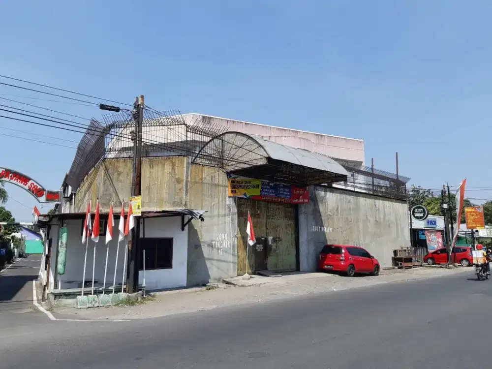 Dijual Cepat Gudang Zona Kuning Lokasi Super Strategis Laweyan, Solo Luas 2530m2 BU!!