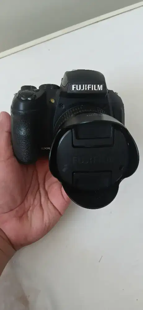 Kamera fujifilm HS35 EXR