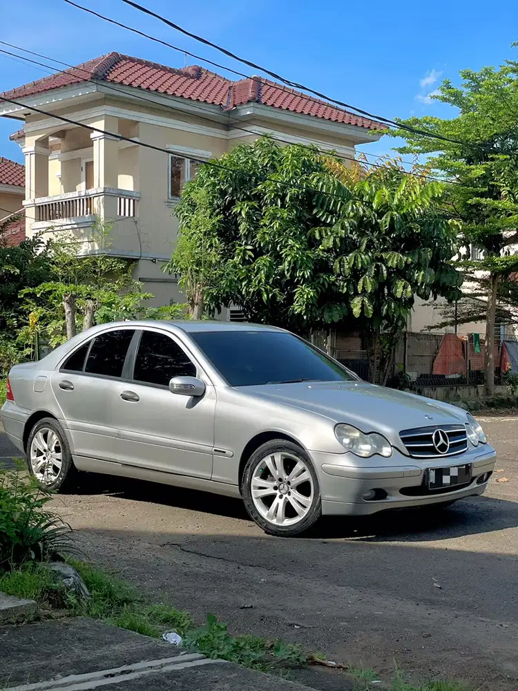 Mercedes-Benz C180 2001 Bensin