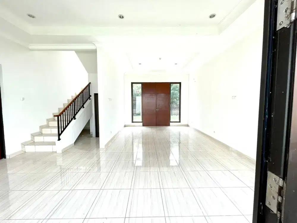 Disewakan Rumah di kota harapan indah Bekasi.