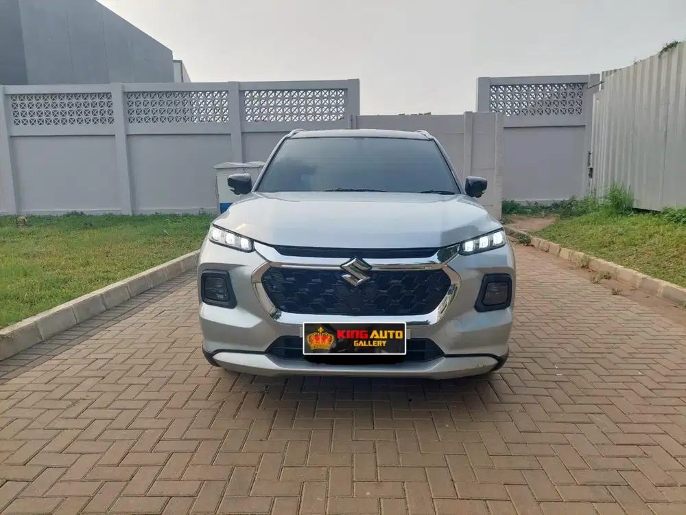 Grand Vitara Hybrid 1.5 at 2023 Two Tone