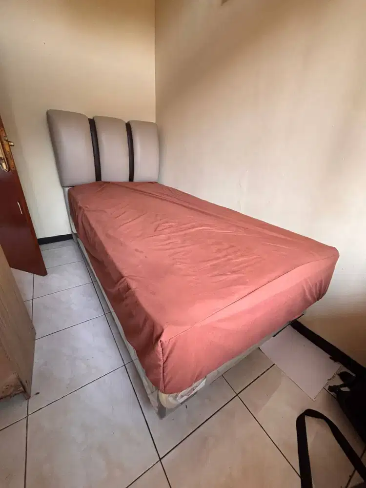 Kasur single bed