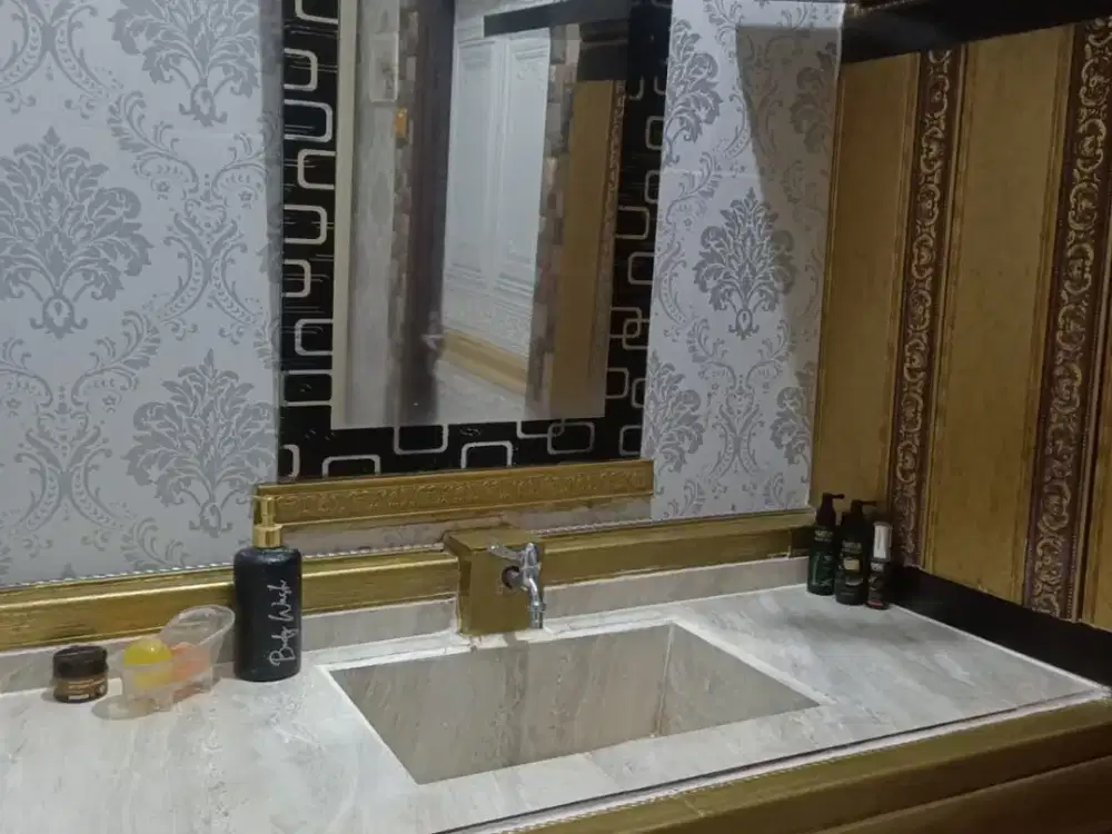 Rumah Hoek / Hook Perumahan Karawaci Residence, Tangerang