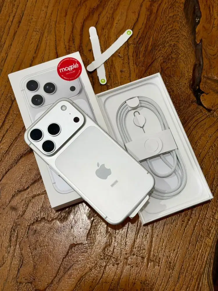iPhone 17 Pro 256 Silver iBox Like New Pemakaian Singkat BH 100 Cc 2