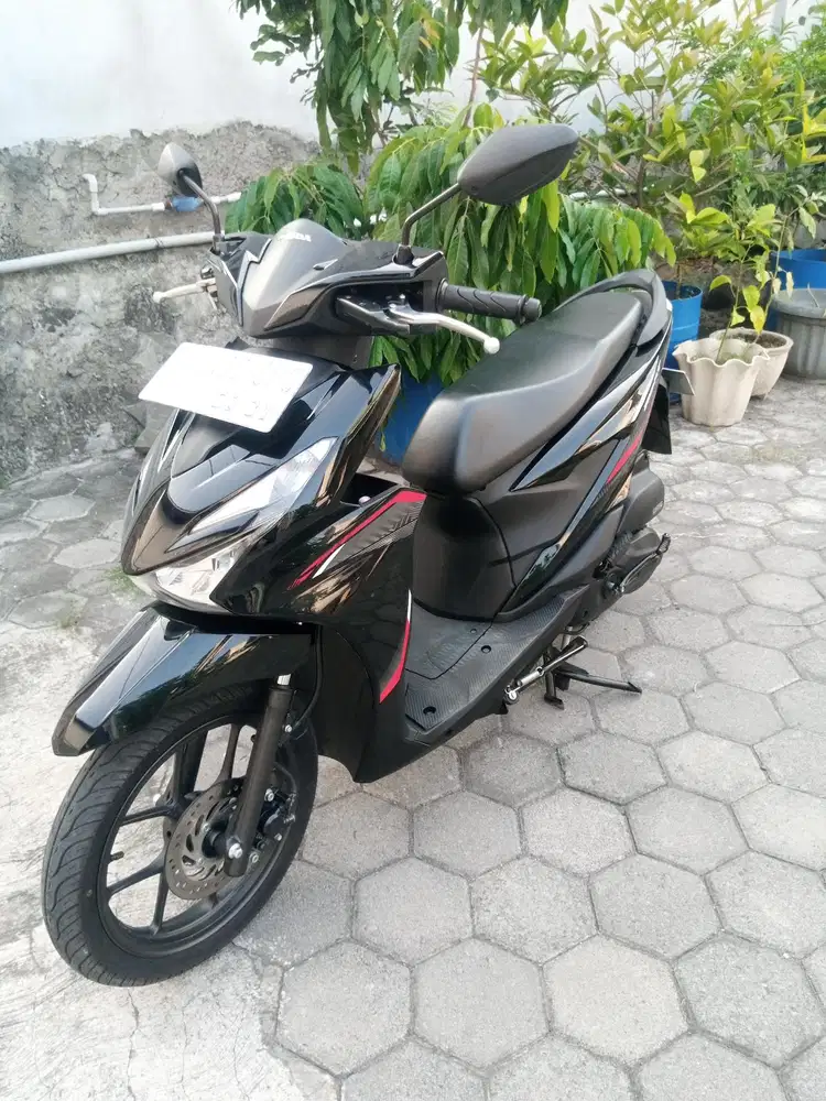 Honda Beat 2026 Hitam