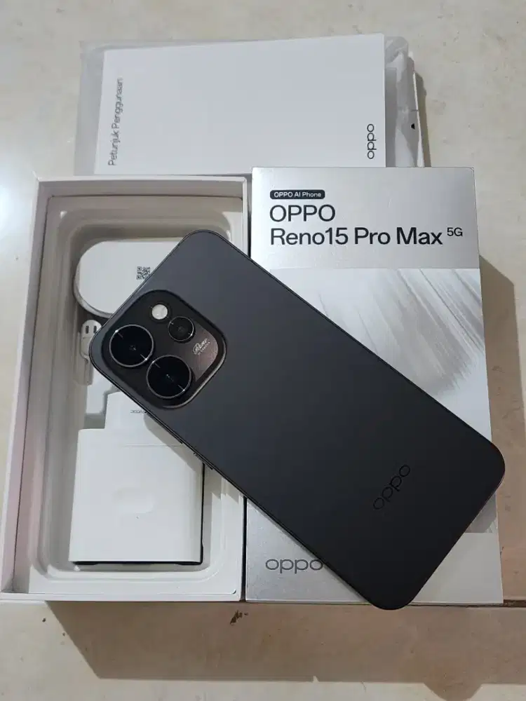 Oppo Reno 15 Pro Max 5G 12/512Gb, warna Coklat, kondisi 99,9% Sempurna