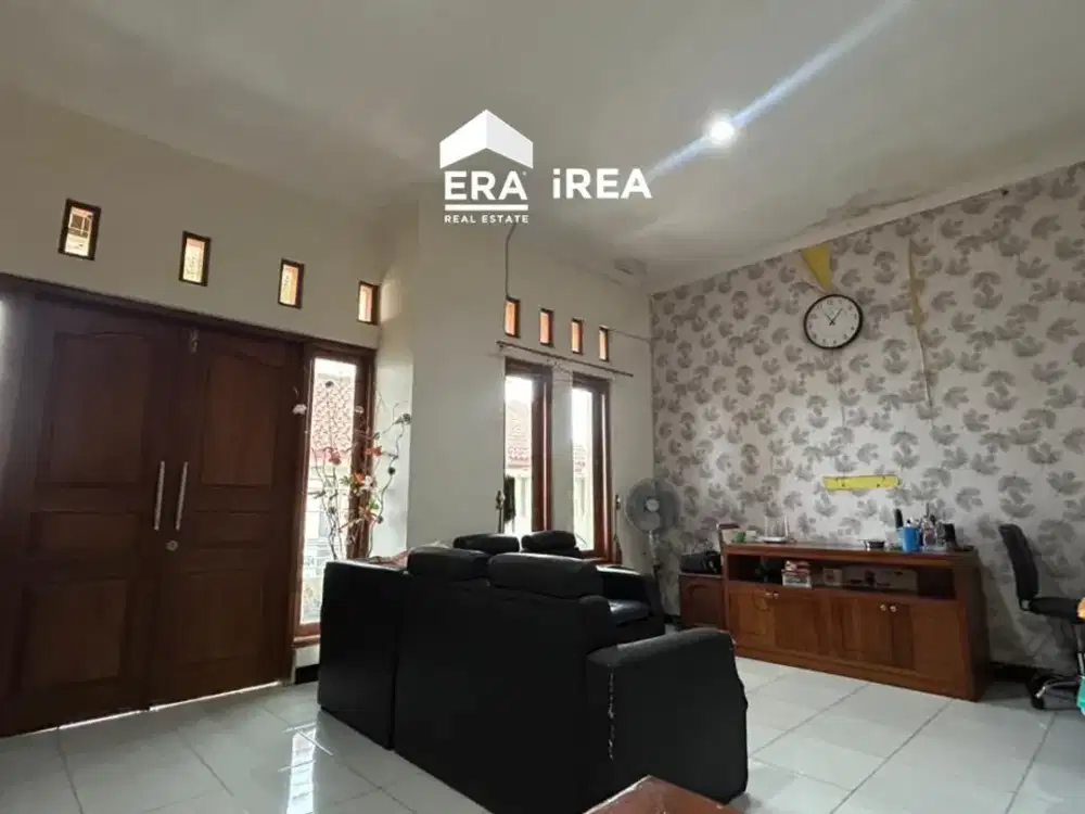 RUMAH DIJUAL DEKAT LUWES KARTASURA SOLO BARAT