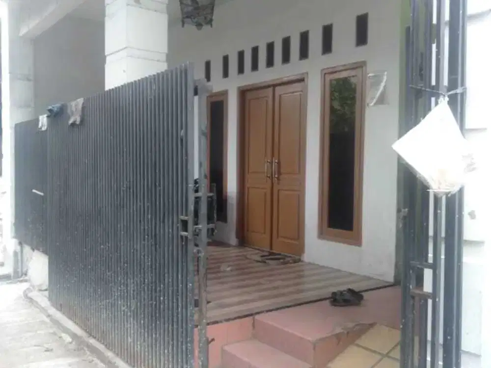 Dijual rumah usaha kost2an di tana pit, Tarumajaya, bekasi utara