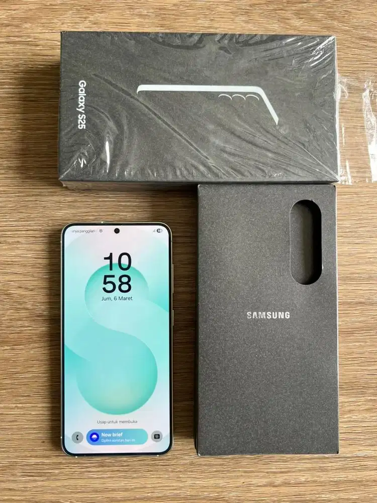 Samsung S25 12/512gb SEIN