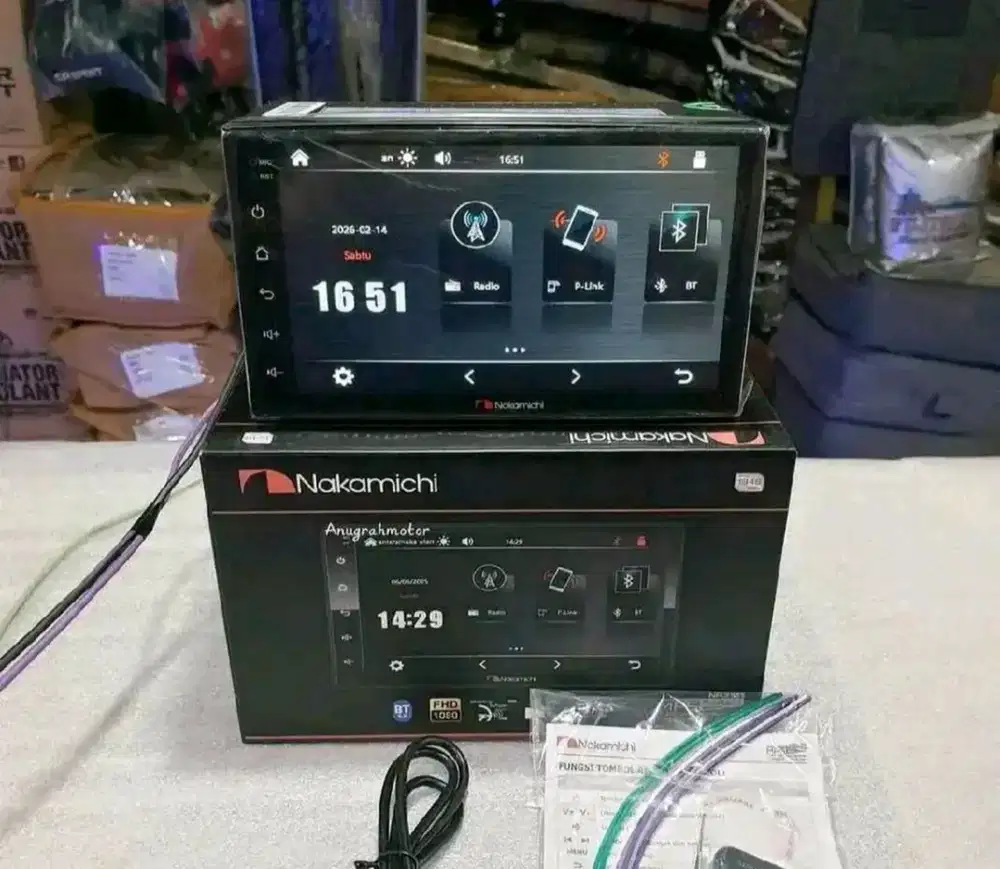 HEAD UNIT NAKAMICHI 7INCH