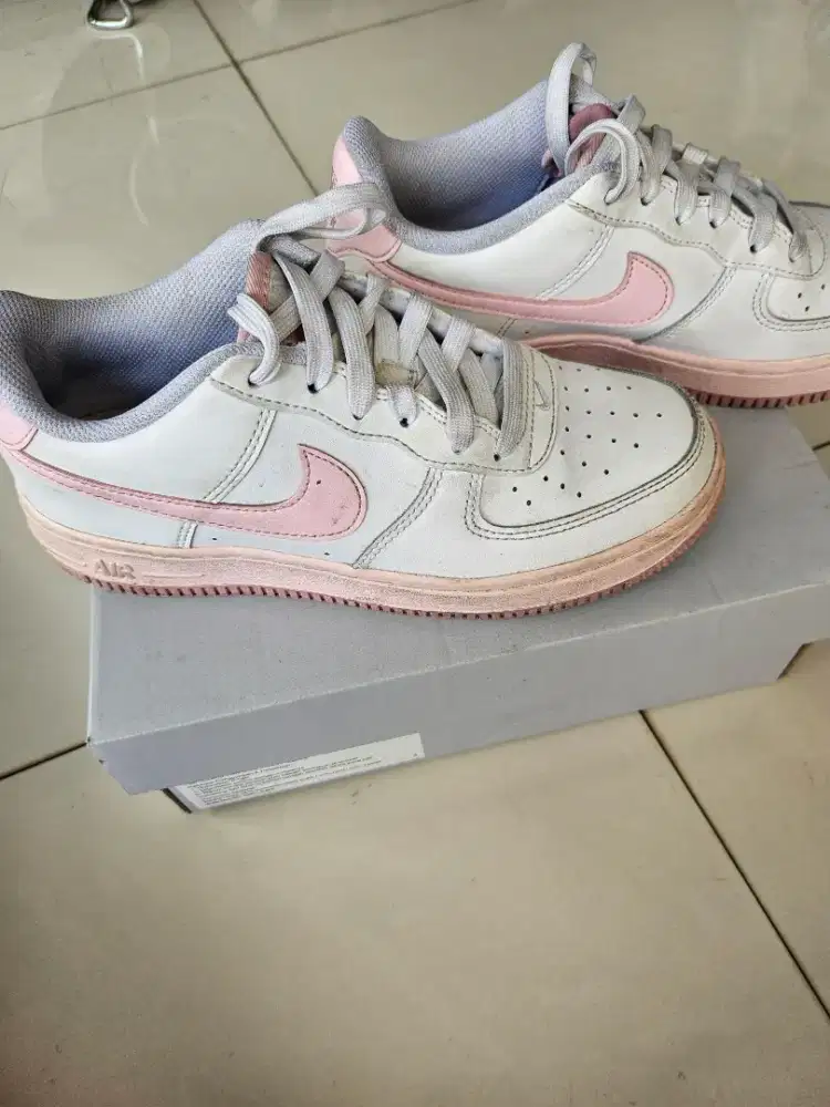 Sepatu Nike Air Force 1