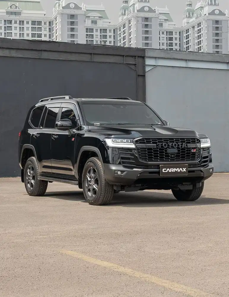 Toyota Land Cruiser GR-sport 3.3L 2024