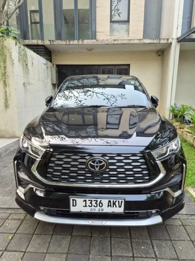 Toyota 2.0 Zenix Q HV CVT TSS Modellista Hybrid-AT 2023