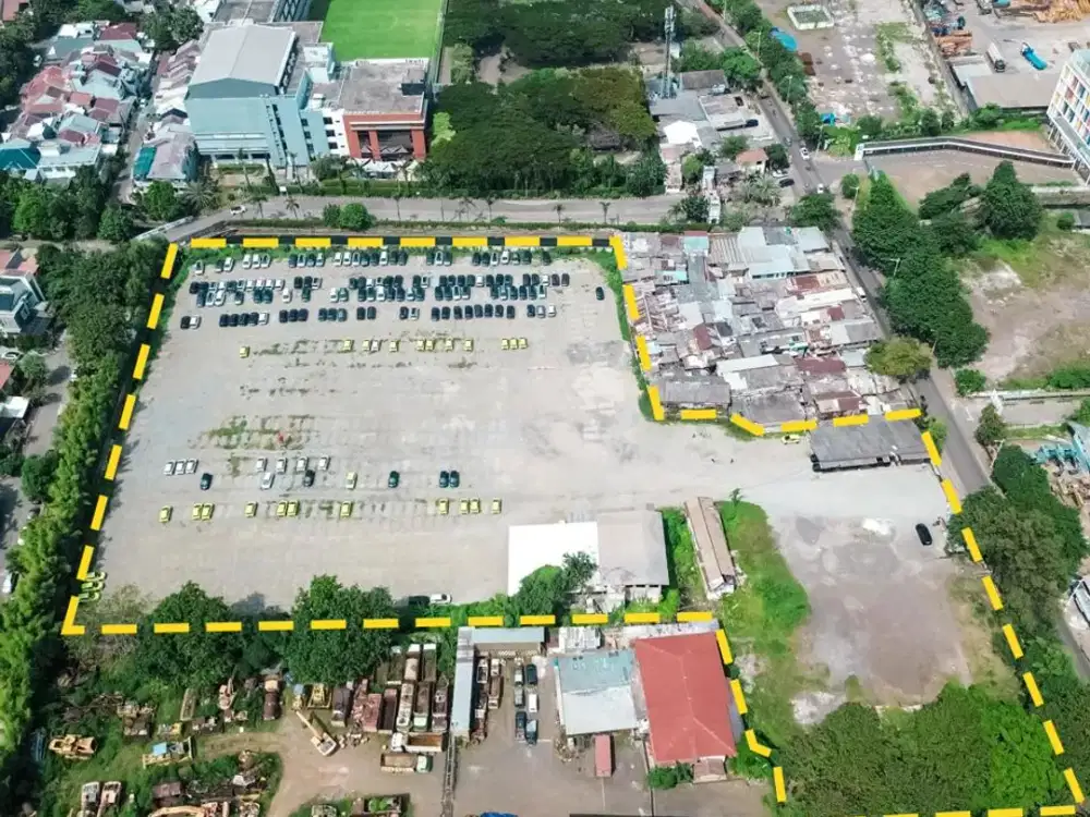Kavling Strategis di Kelapa Gading dengan Luas 1.9 Hektar - Bebas Banjir