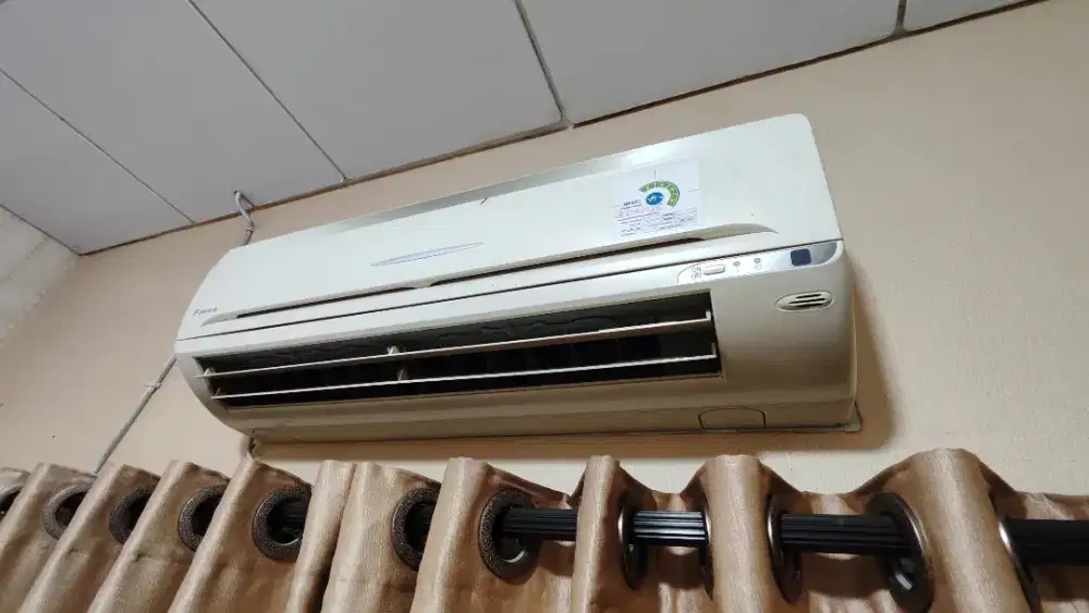 AC DAIKIN THAILAND 1PK th 2014