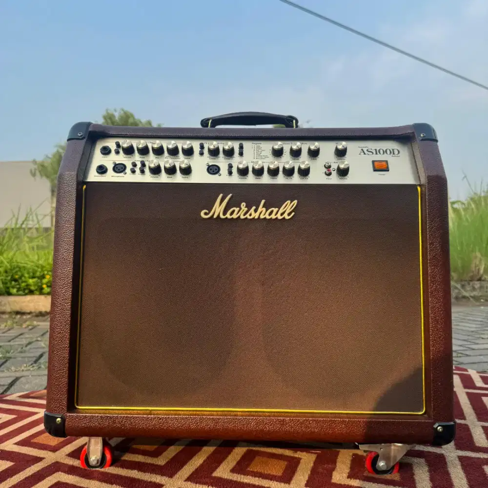 Marshall AS100D
Acoustic Amplifier