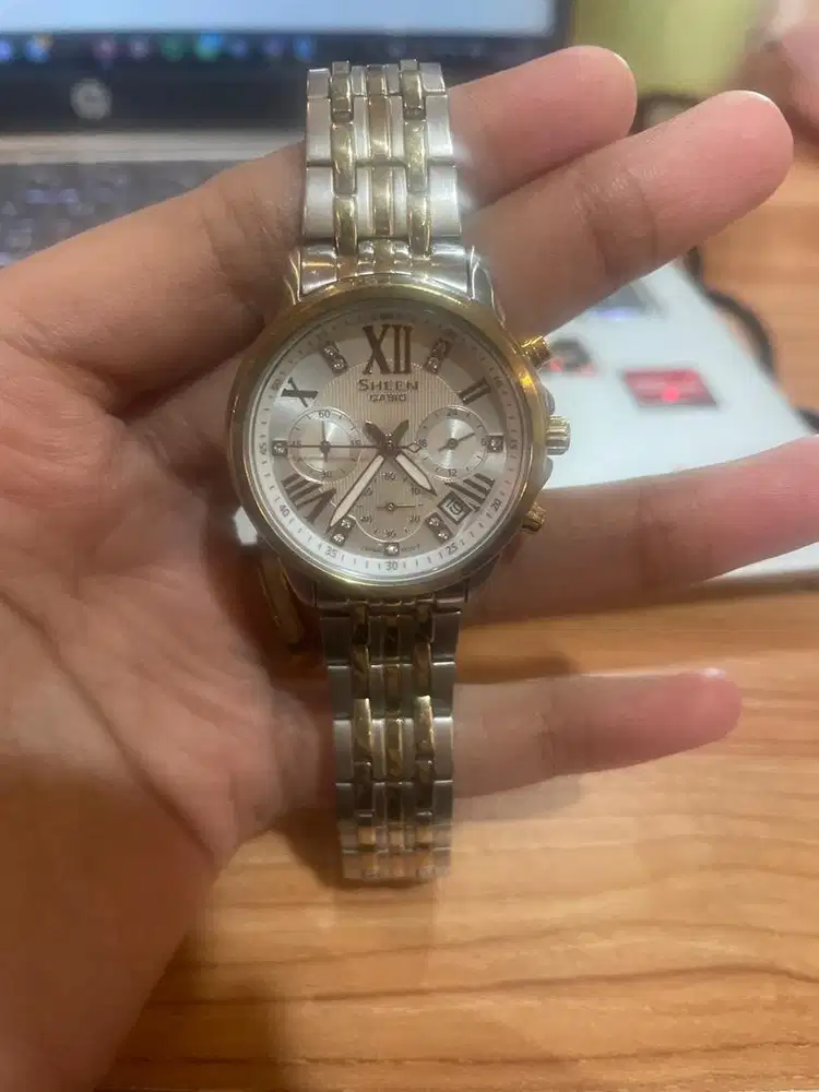 Dijual jam tangan sheen Casio wanita