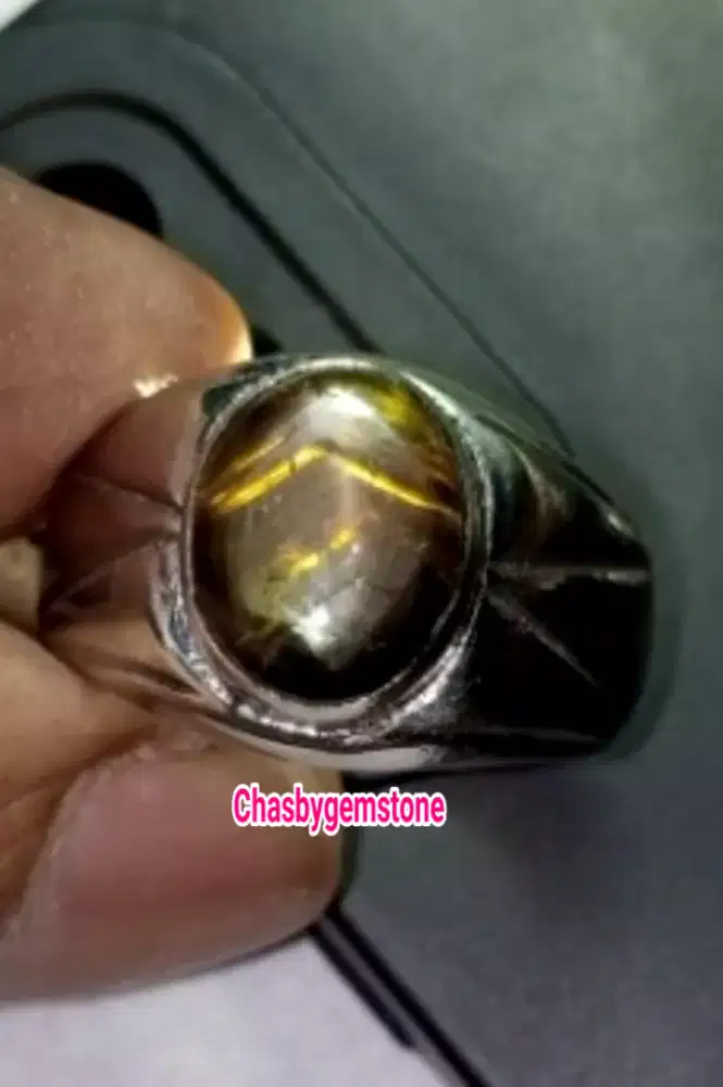 Batu Permata black safir star-Batu safir bangsing serat junder star