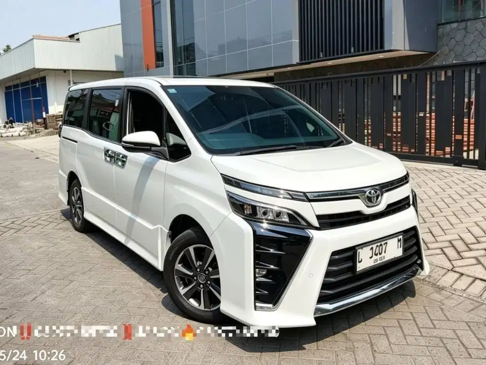 VOXY 2.0 MATIC 2019 ,KM 77 RIBU