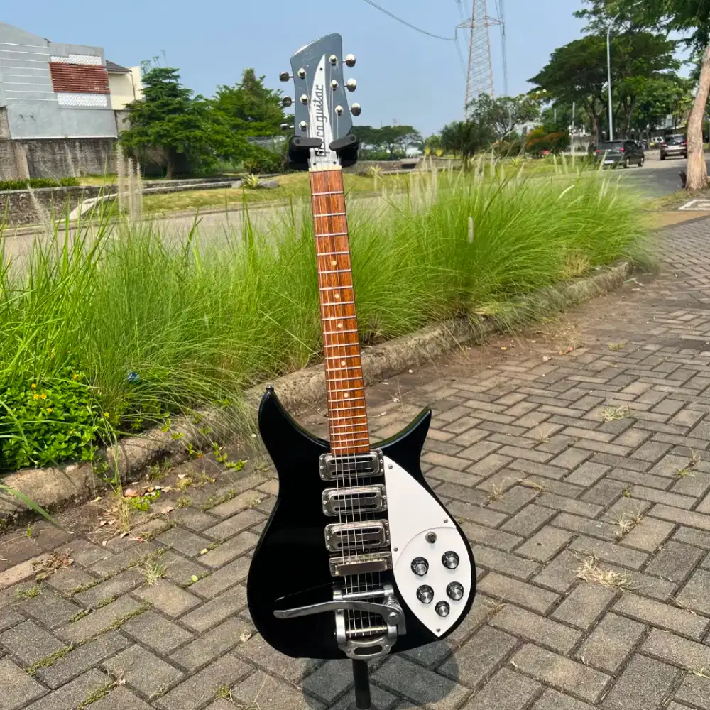 1989 Greco JLG85 John Lennon Guitar