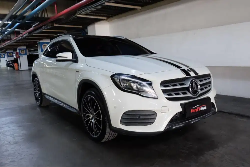 2018 Mercedes Benz GLA200 AMG Line Edition 50 Panoramic tdp 80jt