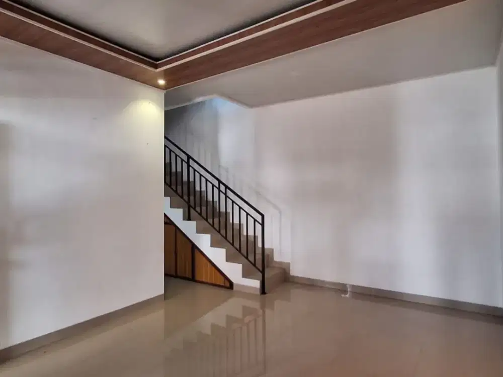 Rumah Cluster Permata Kesehatan V 2Lt Ciputat Tangerang Selatan