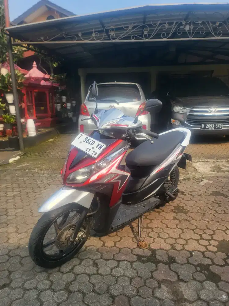 Honda Vario Techno 110 Karbu 2011 Merah