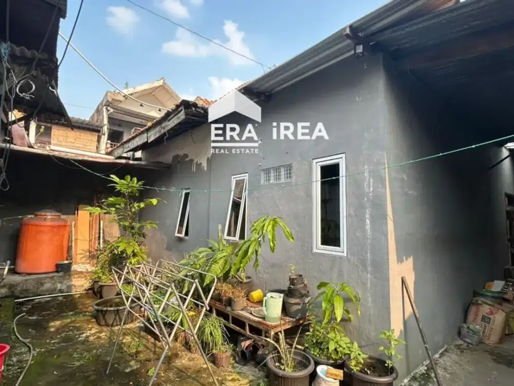 Rumah + Gudang Disewakan di Solo Dekat Pasar Purwosari, Stasiun Purwosari dan Solo Center Point