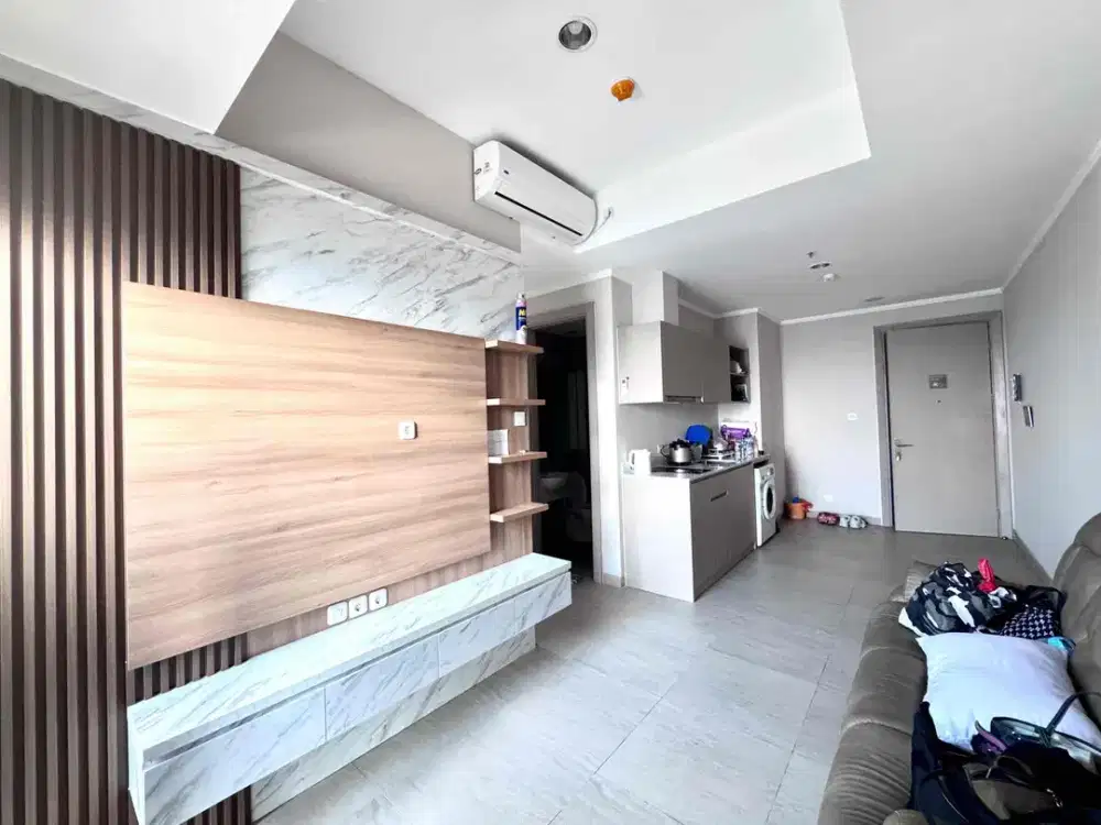 Disewakan apartemen menara jakarta  furnished bersih terawat lokasi premium di kenayoran jakarta pusat