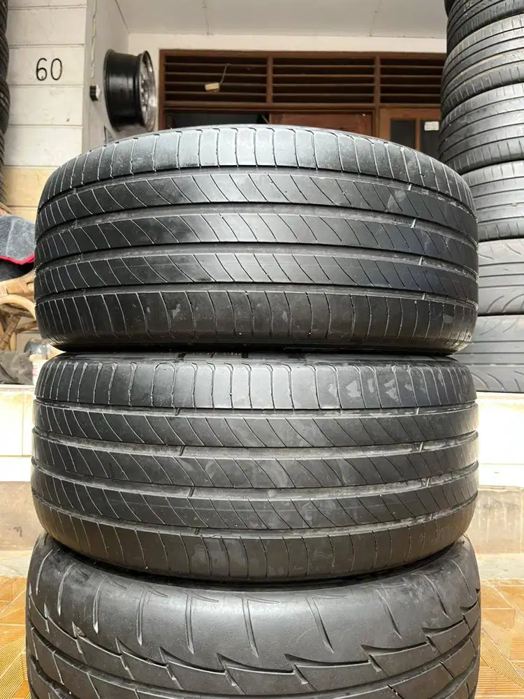 Ban Michelin Primacy 4  235 50 r18  2Pcs