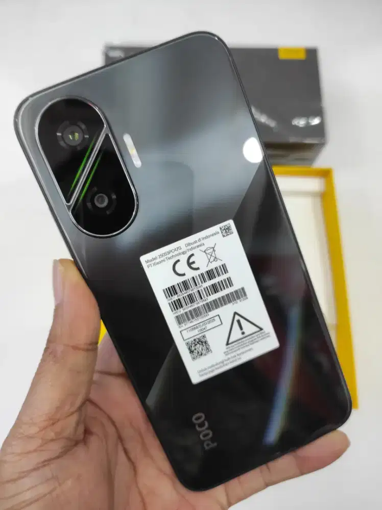 Xiaomi Poco F7 
Garansi Resmi
Mulus 99%
Ram 12/512
Fulset original