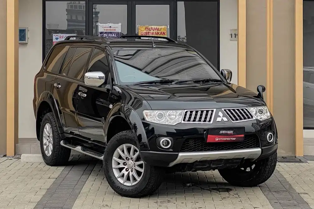 Mitsubishi Pajero Sport 2.5 Exceed Diesel Solar AT Matic 2009 Hitam