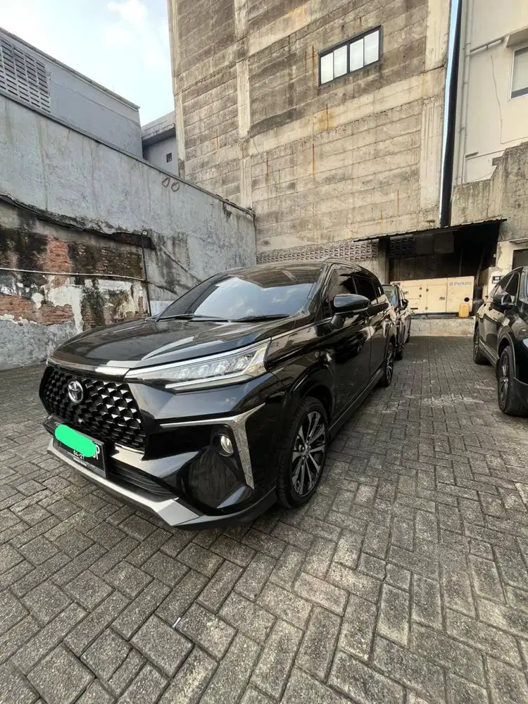 TOYOTA VELOZ TAHUN 2022