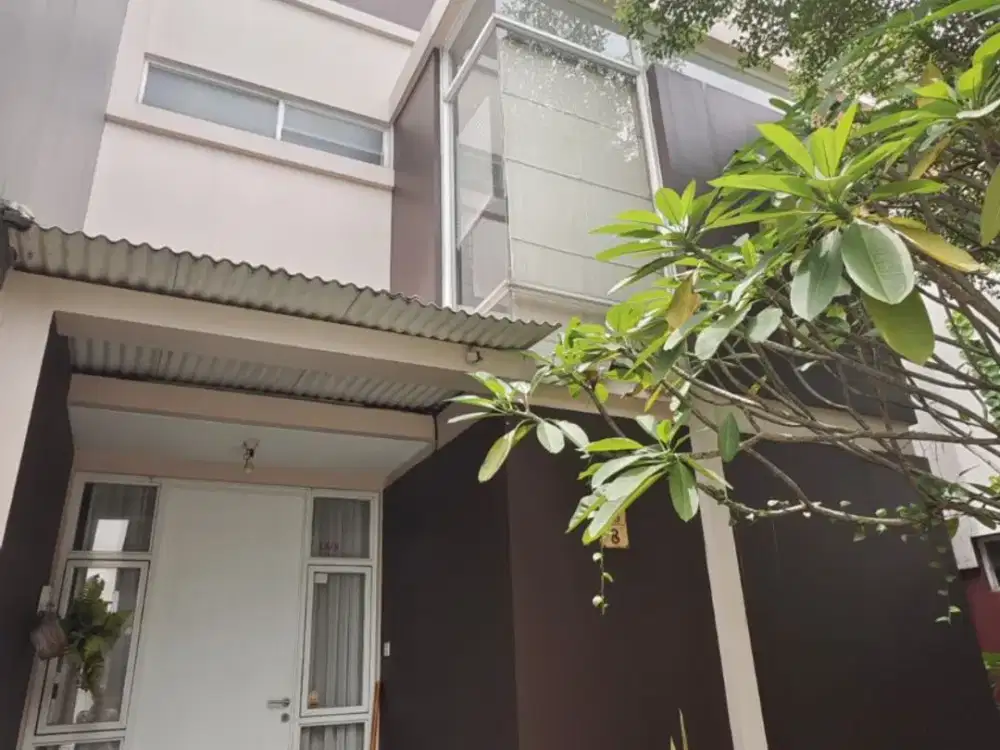 Rumah Semi Furnihed Bangunan Rapih di Cosmo The Icon BSD