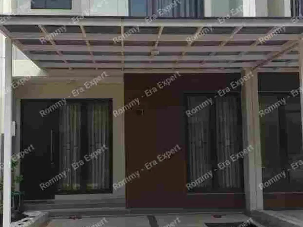 Disewakan Rumah 2 Lantai Mezzanine Cluster Shinano Jakarta Garden City siap Huni Semi Furnished Lokasi dekat Sekolah, Mal, Akses Tol Cakung