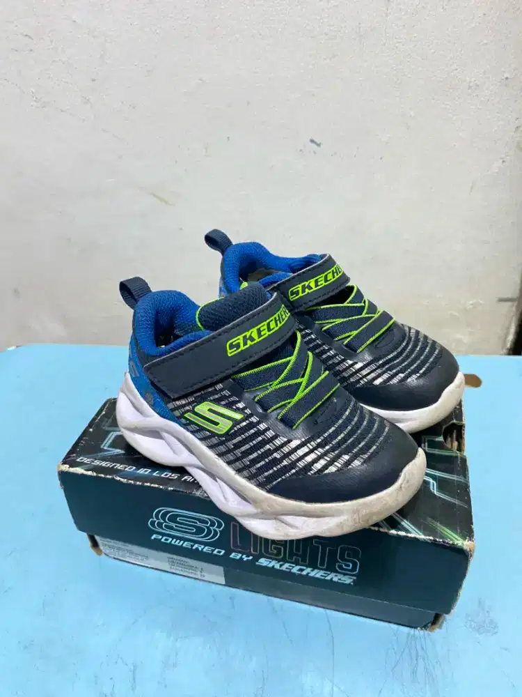 SKECHERS Sepatu original lari olahraga anak 22 sneakers no nike adidas