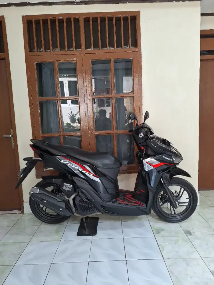 Vario 125 tahun 2024 like new
