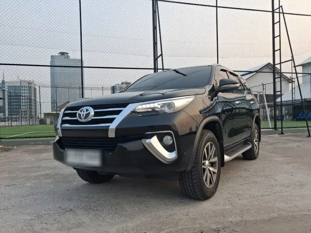 Antik km 60k Toyota Fortuner VRZ 2016 Hitam