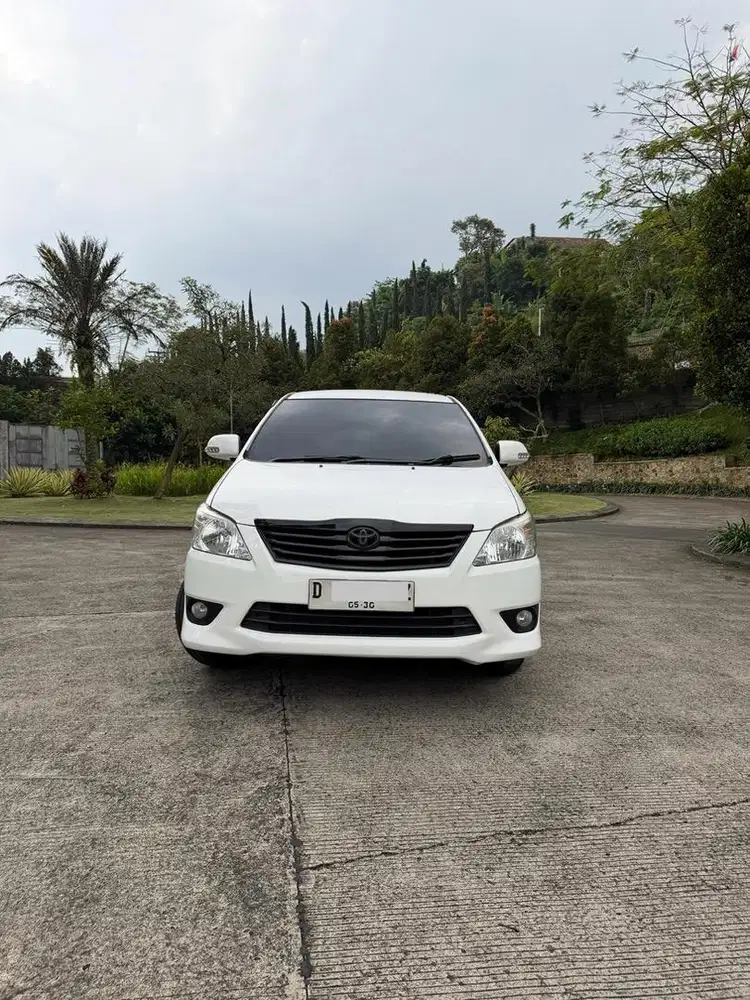 (CASH) Innova 2.5 G Diesel Matic