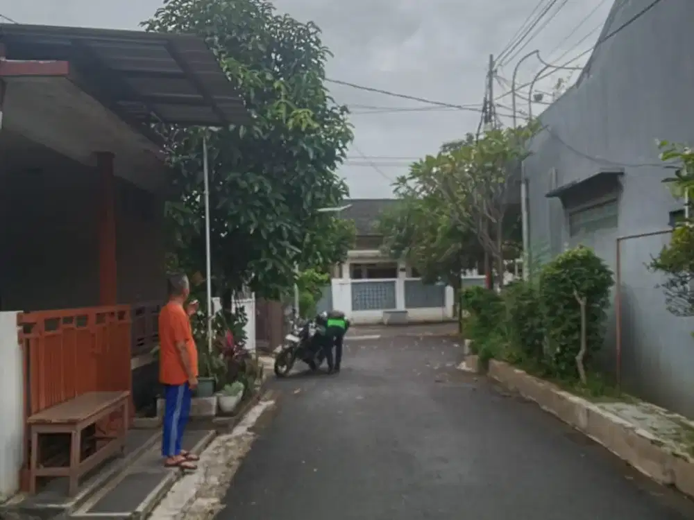 RUMAH MINIMALIS MURAH DENGAN LOKASI STRATEGIS DI MARGAHAYU RAYA BANDUNG