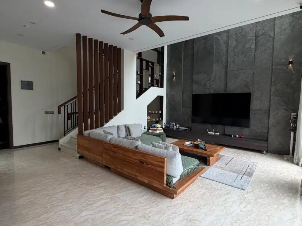 Mewah Zora KIMORA 3 Lantai BSD Sudah Renovasi FURNISHED