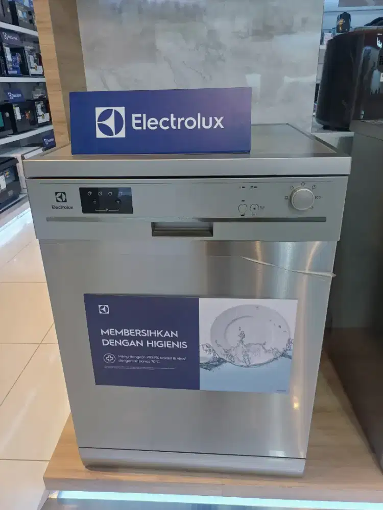 Cicilan tanpa kartu kredit DP 0% Elextrolux free stand diswash