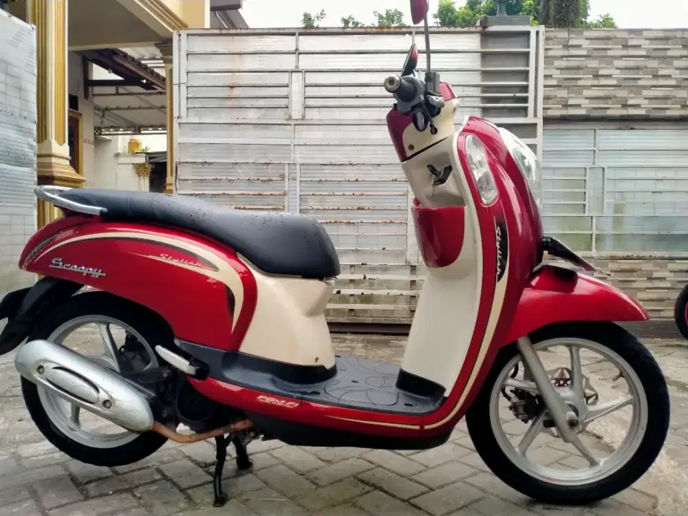 Honda Scoopy Fi lengkap motor sehat keterangan detail dibawah